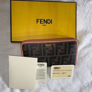 Fendi spring wallet